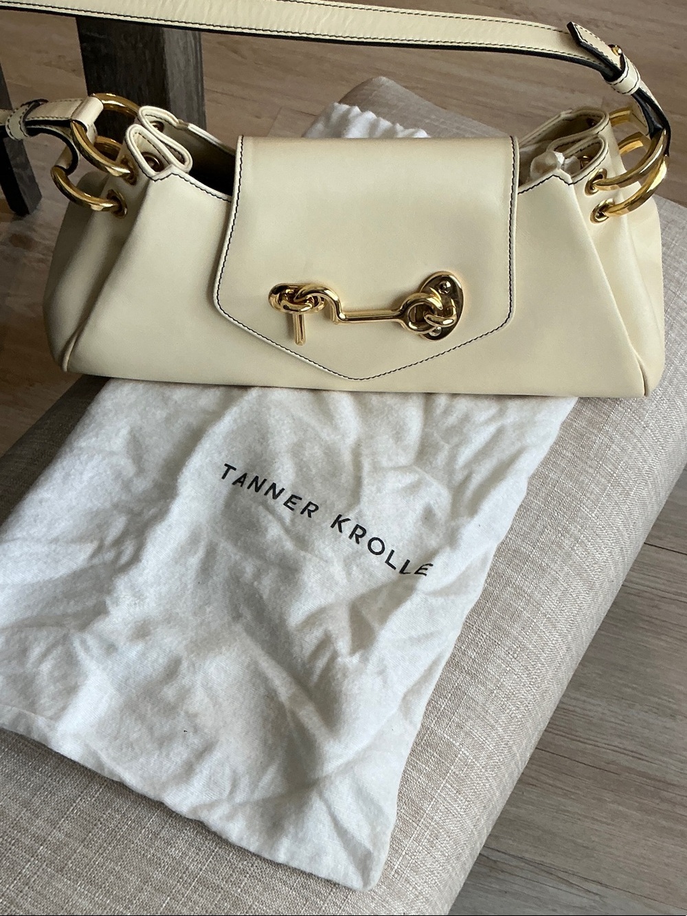 Elegant purse